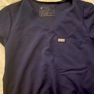 FIGS Catarina one pocket scrub top